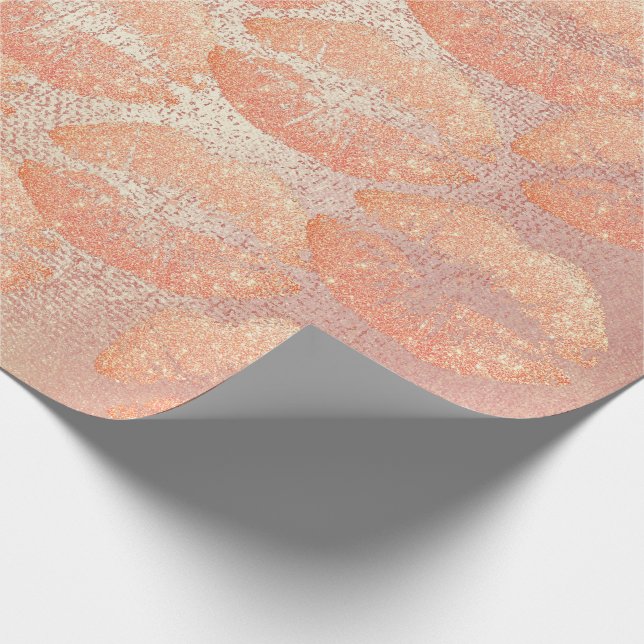 Rose Gold Peach Glitzer Kiss Lips Geschenkpapier (Ecke)