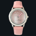 Rose Gold - Rosa Rosa Glitzer Metal Monogramm Name Armbanduhr<br><div class="desc">Rose Gold - Rosa schwarze Imitate Foil Metallic Sparkle Glitzer gebürstete Metal Monogram Name Watch. Das macht den perfekten 16 Geburtstag,  Hochzeit,  Brautparty,  Jubiläum,  Babydusche oder Junggeselinnen-Abschied Geschenk für jemanden,  der Lieben glamourösen Luxus und schicke Stile.</div>