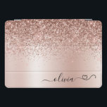 Rose Gold - Rosa Rosa Glitzer Metal Monogramm Name iPad Pro Cover<br><div class="desc">Rose Gold - Schwarz Rosa Imitate Foil Metallic Sparkle Glitzer gebürstete Metal Monogramm Name Laptop Case mit monogramm Signatur kursive Herz. Das macht den perfekten 16 Geburtstag,  Hochzeit,  Brautparty,  Jubiläum,  Babydusche oder Junggeselinnen-Abschied Geschenk für jemanden,  der Lieben glamourösen Luxus und schicke Stile.</div>