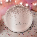 Rose Gold - Rosa Rosa Glitzer Metal Monogramm Name Pappteller<br><div class="desc">Rose Gold - Rosa Imitate verdecken Glitzer aus Metall,  gebürsteter Monogramm Name und Teller des ersten Party. Das macht den perfekten 16 Geburtstag,  Hochzeit,  Brautparty,  Jubiläum,  Babydusche oder Junggeselinnen-Abschied Geschenk für jemanden,  der Lieben glamourösen Luxus und schicke Stile.</div>
