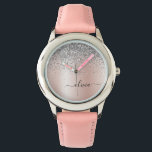 Rose Gold - Rosa Rosa Glitzer Silber Monogramm Armbanduhr<br><div class="desc">Rose Gold - Rosa- und Silberne Imitate Foil metallic Sparkle Glitzer gebürstete Metal Monogram Name Watch. Das macht den perfekten 16 Geburtstag,  Hochzeit,  Brautparty,  Jubiläum,  Babydusche oder Junggeselinnen-Abschied Geschenk für jemanden,  der Lieben glamourösen Luxus und schicke Stile.</div>