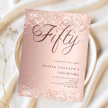 Rose Gold Script Budget 50. Geburtstagseinladung<br><div class="desc">Eine moderne,  stilvolle Einladung zu einer 50. Geburtstagsfeier. Mit Konfetti dekoriert. Rose goldener Farbverlauf und das Wort 50 geschrieben mit eleganten großen Schriftzeichen in dunkler Rose Gold. Personalisieren und fügen Sie einen Namen und Party-Details hinzu. 1 Blatt = 1 Einladung mit Druckkante bis Kante.</div>