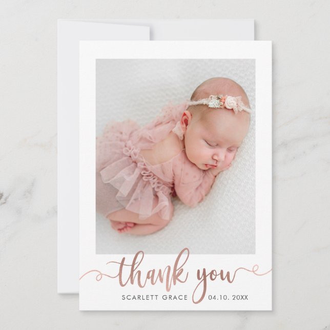 Rose Gold Script Minimalistisch Baby Foto Vielen D Dankeskarte (Vorderseite)