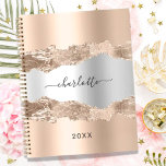Rose Gold Silbermetall Agamentmarmorname 2024 Planer<br><div class="desc">Rose Gold und Imitate Silber Metall und Age,  Marmor Stein Druck als Hintergrund. Personalisieren Sie Ihren Namen und fügen Sie ihn hinzu. Der Name ist mit einem modernen handgeschriebenen Stilskript geschrieben.</div>