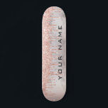 Rose Gold Tropfen Benutzerdefinierter Mädchenname Skateboard<br><div class="desc">Rose Gold Tropfen Custom Girlaname Skateboard</div>