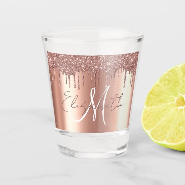 Rose Gold Tropfen Glitzer sehen Monogram Schnapsglas (Vorderseite)