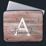 Rose Gold und rustikales Holz Monogramm und erste Laptopschutzhülle<br><div class="desc">Imitate Rose Gold Foil und rustikale Land Holz Monogram & Initial Case. Dieser Fall kann so angepasst werden,  dass er Ihren Anfangs- und Vornamen enthält.</div>