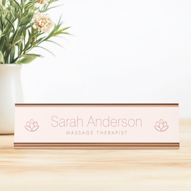 Rose Goldlotus Blume minimalistisch hellrot Rosa Schreibtischnamensplakette (Rose gold lotus flower minimalist light blush pink desk name plate)