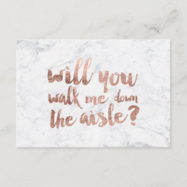 Rose Goldmarmor führt mich durch den Gang