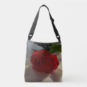 Rose in der Abenddämmerung Tragetaschen Mit Langen Trägern
