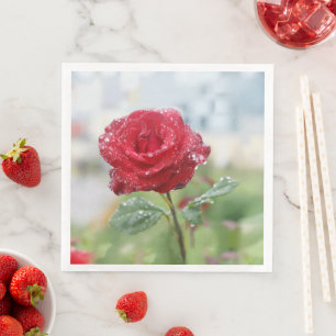 Rose in Regentropfen Serviette