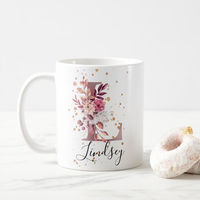 Rose Mauve Pink Floral Monogram Letter L Kaffeetasse (Mit Donut)