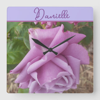 Rose Purple Flower floral Girls Name Birthday Quadratische Wanduhr