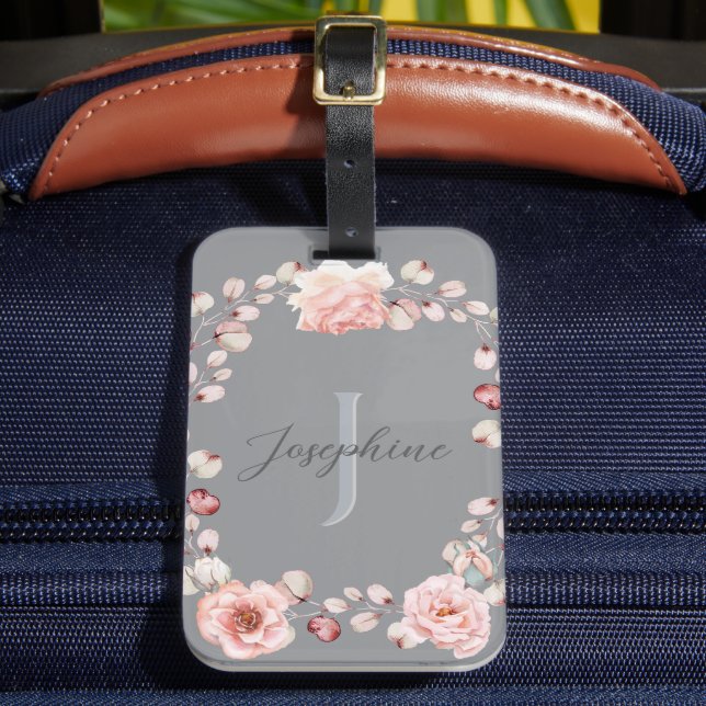 Rose Watercolor Personalisiert | Grau Gepäckanhänger (Vorderseite Insitu 2)