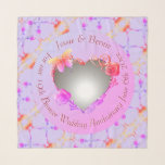 Rose zum Hochzeitstag<br><div class="desc">Eine einfache und elegante Art, Ihren Jahrestag mit Ihrem schönen Foto gerahmt mit meiner Rose Herz-Grafik, auf Zazzle's Art of Where Schals oder übertragen auf das Produkt Ihrer Wahl.</div>