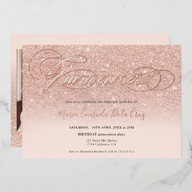 Rosen gold Glitzer ombre Drehbuch Rosa quinceañera Folieneinladung (Vorderseite/Rückseite)