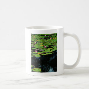 rosenrote Lotusblume schwarz Tasse