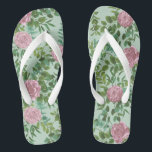 Roses Garden Spring Wedding Flip Flops<br><div class="desc">Schöne Gartenwein Hochzeitsreben Rose in elegantem und würdevollem weichen Rosa. Ideal für eine Frühjahrshochzeit mit schönen und hübschen Kunstwerken für Ihr Brautparty oder Ihre Veranstaltung.</div>