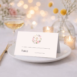 Rosettenkranz aus rosa Blumen mit goldenem Kreuz T Platzkarte