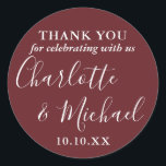 Rosewood Pink Signature Gastgeschenk Hochzeit Dank Runder Aufkleber<br><div class="desc">Rosewood Rosa Gastgeschenk Hochzeit bedankt sich bei einem klassischen Rundaufkleber mit Signaturstilnamen. Personalisieren Sie mit Ihrem besonderen Dank Informationen in der schicken Typografie. Entwickelt von Thisisnotme©</div>