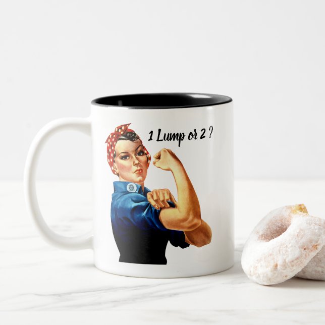 Rosie, der Riveter, dein Text Zweifarbige Tasse (Mit Donut)