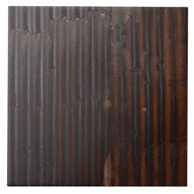 Rostiges, gewelltes, rustikales Metall Fliese (Vorderseite)