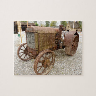 Rostiges Vintage-Traktoren-Puzzle Puzzle