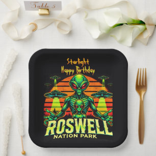 Roswell's Cosmic Getaway erwartet Sie! Pappteller