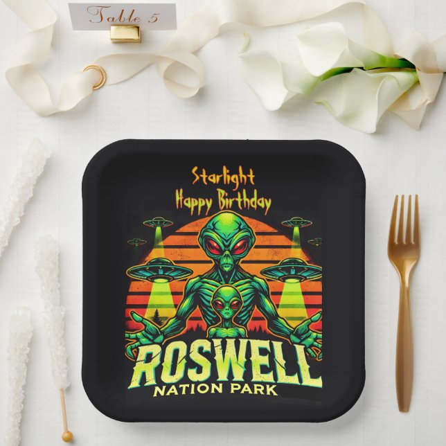 Roswell's Cosmic Getaway erwartet Sie! Pappteller (Hochzeit)