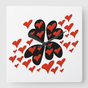 Rot auf schwarzen Herzen Quadratische Wanduhr