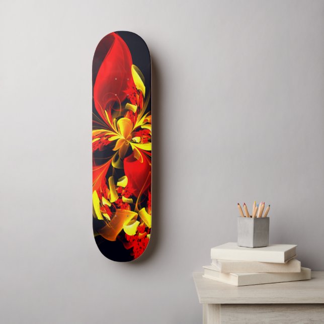 Rot-Gelb-Blüte Modernes abstraktes Kunstmuster #10 Skateboard (Wandkunst)