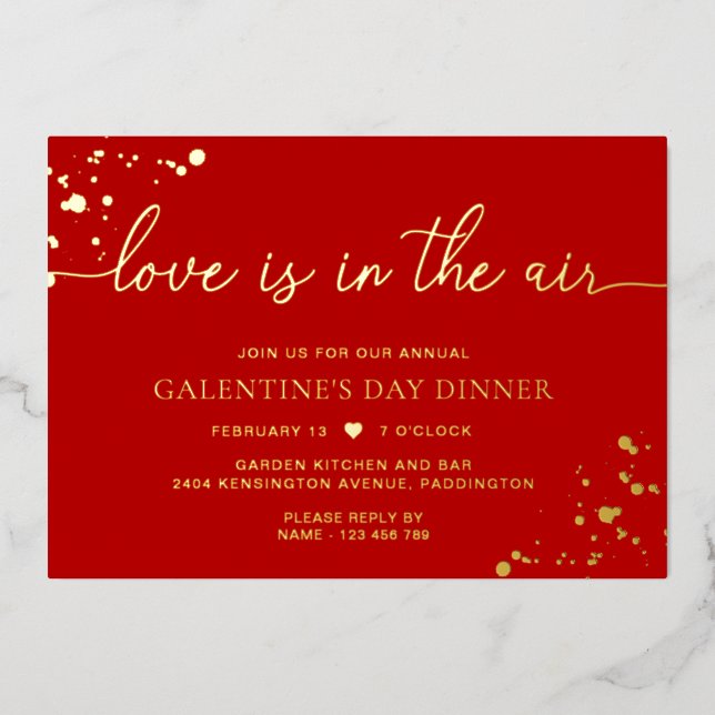 Rot-Gold-farbige Liebe ist in der Luft Folieneinladung (Vorderseite)