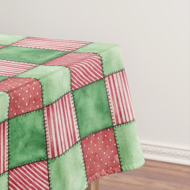 Rot Grün Rustikales Karo-Patchwork-Quilt-Aussehen  Tischdecke (Beispiel)