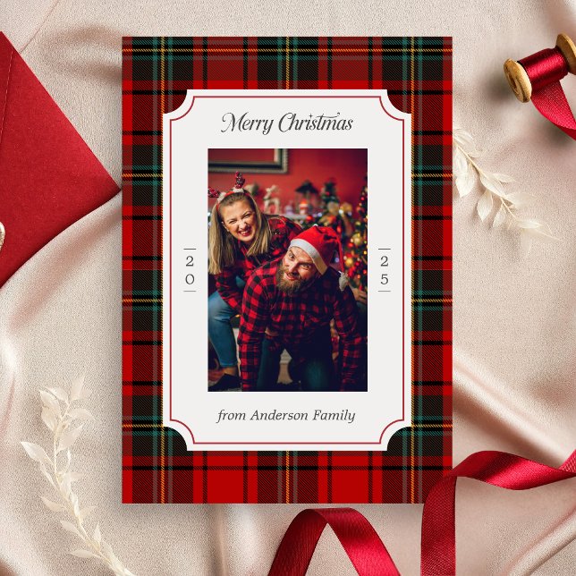 Rot kariertes Frohe Weihnachten (Red Plaid Modern Merry Christmas Holiday Card)