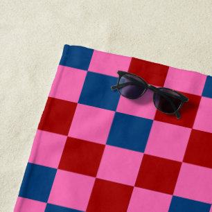 Rot Pink Blau Kariertes Musterdesign Strandtuch