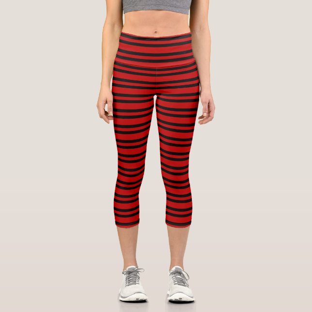 Rot-Schwarz-Streifenmuster Capri Leggings (Vorderseite)