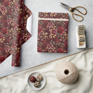 Rot und Gold Blumendesign mit Boho Wasserfarbe Geschenkpapier