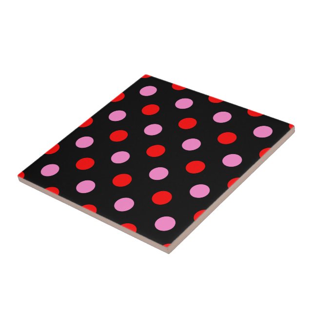 Rot und Pink auf Schwarz Punkte Design  Fliese (Seite)