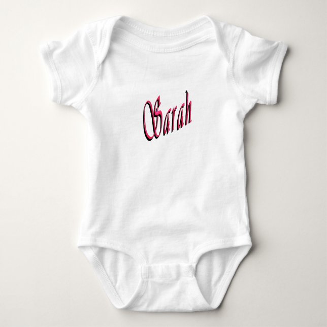 Rot und Rosa Sara Name, Baby Strampler (Vorderseite)