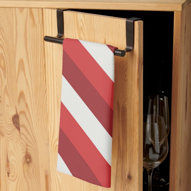 Rot und Weiß Geschirrtuch (Drittel gefaltet)