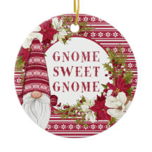 Rot und Weiß Gnome für Weihnachten im Urlaub