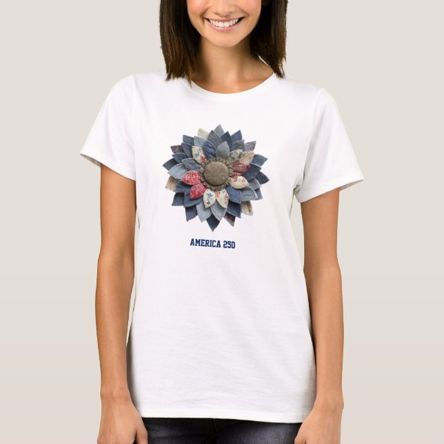 Rot Weiß Blau Grandmillennial Patchwork-Blume T-Shirt (Vorderseite)