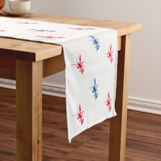 Rot-weiß-blaues Hummermuster Patriotisch Mittelgroßer Tischläufer (Beispiel)