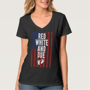 Rot weiß und am 4. Juli Unabhängigkeitstag vor T-Shirt