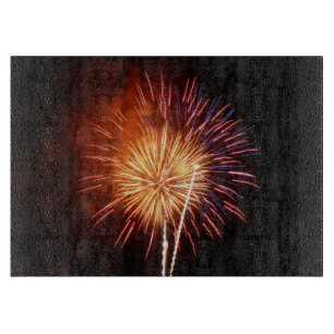 Rot, Weiß und Blau Feuerwerk I Patriotisch Schneidebrett
