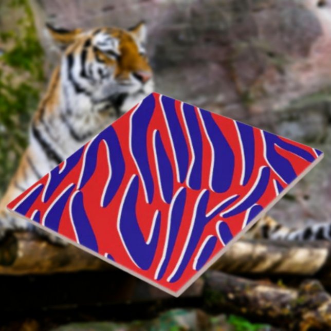 Rot, Weiß und Fett | Tiger Stripe Keramik Tile Fliese (Von Creator hochgeladen)