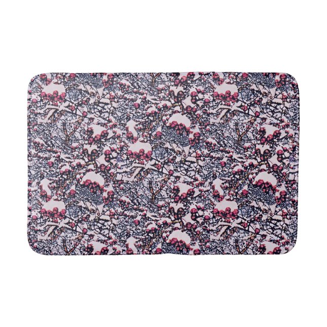 Rote Beeren und Schnee. Badematte (Vorderseite)