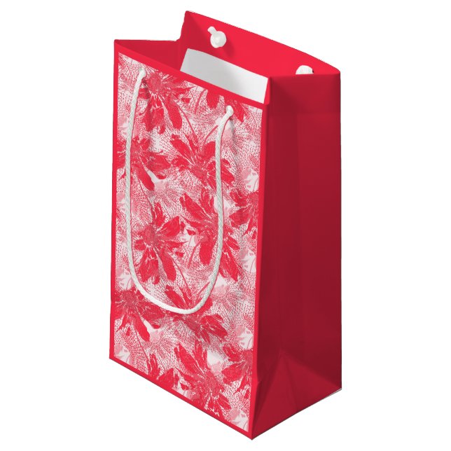 Rote Blume auf Weiß. Kleine Geschenktüte (Vorderseite Schrägansicht)
