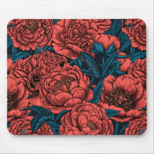 Rote Blume und Motten Mousepad