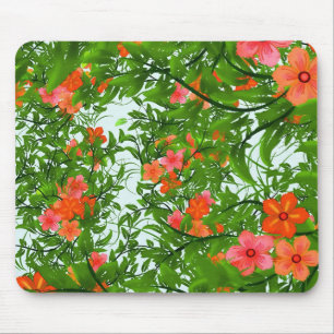 Rote Blumen auf grüner Kunst Mousepad